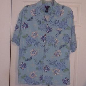 Bass Casual wear out of shirt